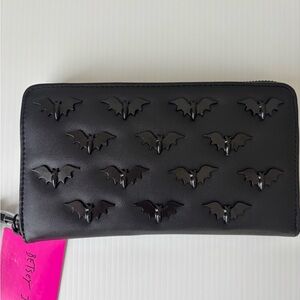 BETSEY JOHNSON Black Faux Leather Bat  
Wristlet Wallet